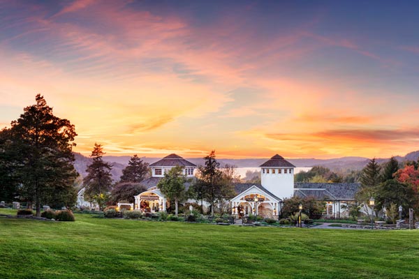 Big Cedar Lodge Registration Building