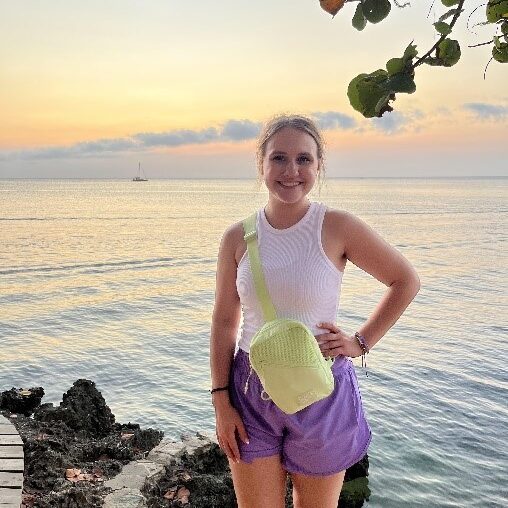 2025_WOW_EDU_EducatorHeadshot_Anne