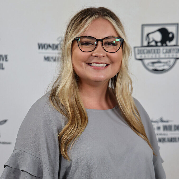 2025_WOW_EDU_NicholeHeadshot_754x1080